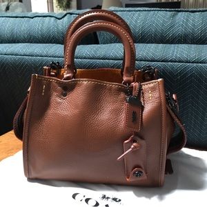 Price drop! Coach Rogue 25 1941 saddle color. EUC. Non-smoking home